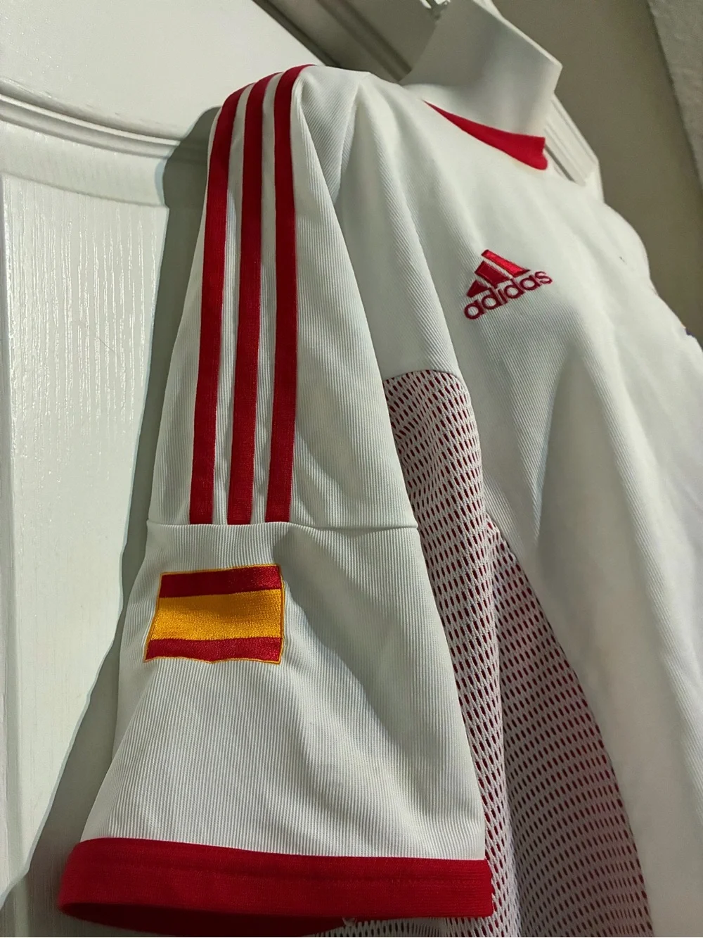 ADIDAS SPAIN SOCCER JERSEY  size XL